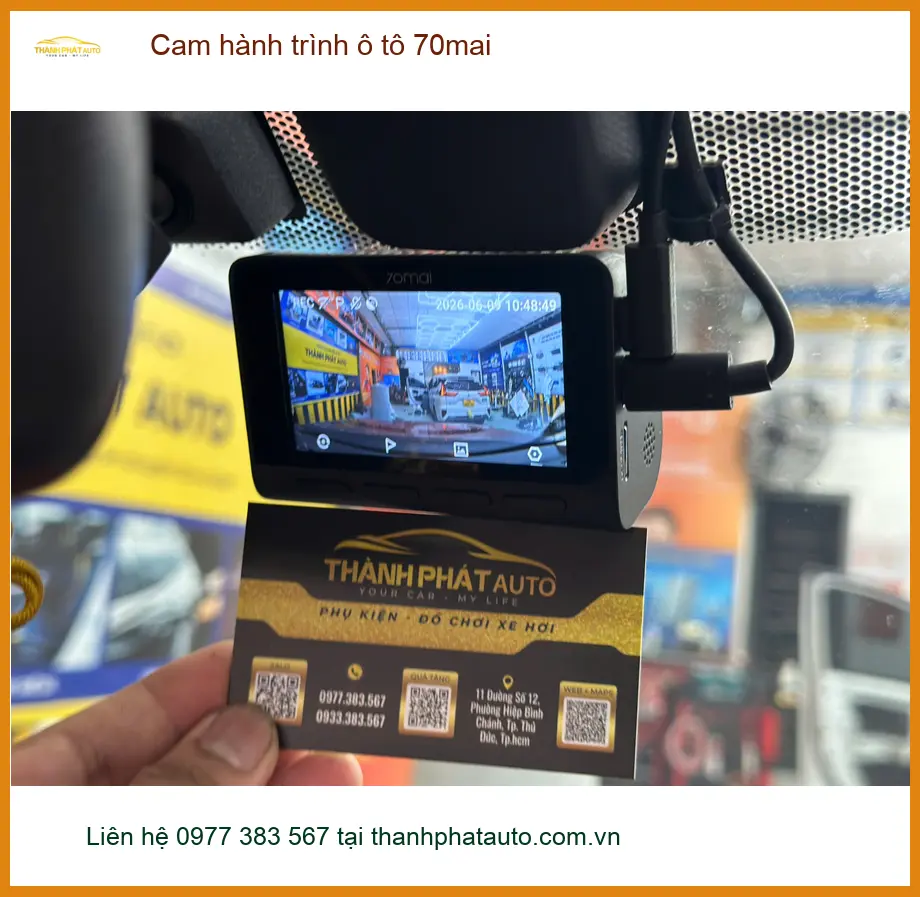 Anh Trung gắn camera hành trình 70mai cho Kia Carnival ở Quận Thủ Đức ảnh thực tế 2