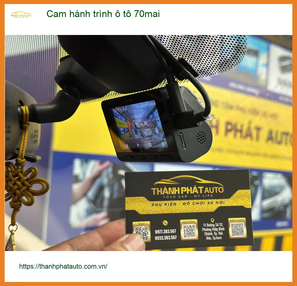 Anh Trung gắn camera hành trình 70mai cho Kia Carnival ở Quận Thủ Đức ảnh thực tế 4