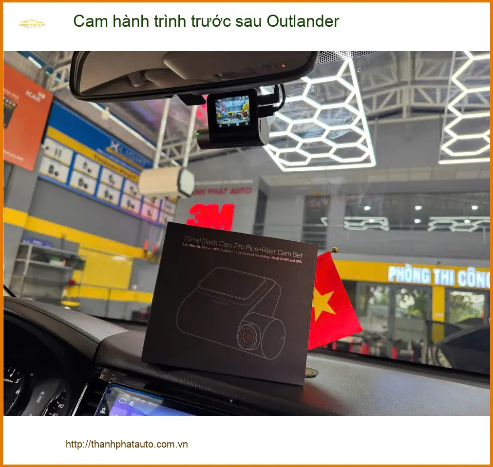 Anh Khang lắp cam hành trình trước sau Outlander Quận 4 để ghi lại hành trình rõ nét ảnh thực tế 2