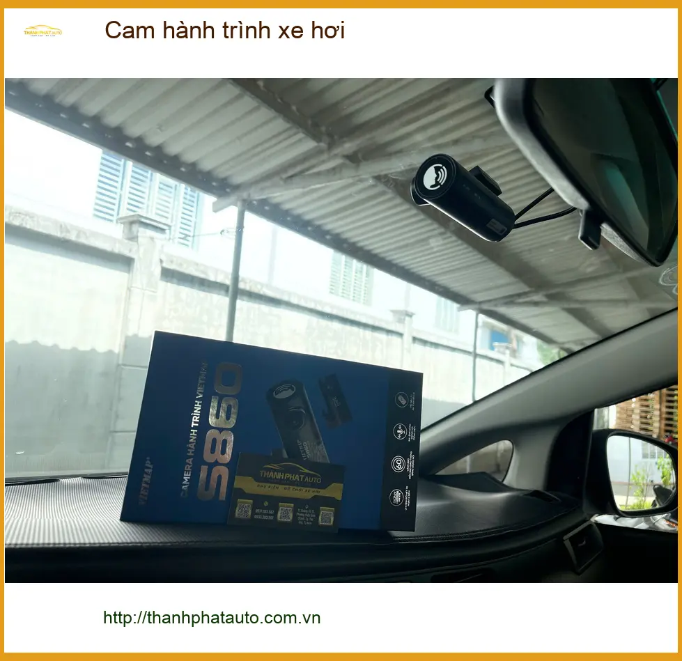 Ông Tấn lắp cam hành trình Hyundai Santa Fe tại Quận 12 để đảm bảo an toàn ảnh thực tế 2