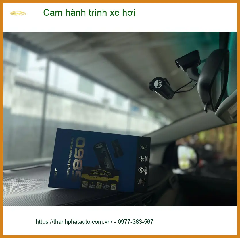 Chú Phát lắp cam hành trình xe hơi Hyundai Accent tại Quận 9 để an tâm khi di chuyển ảnh thực tế 2