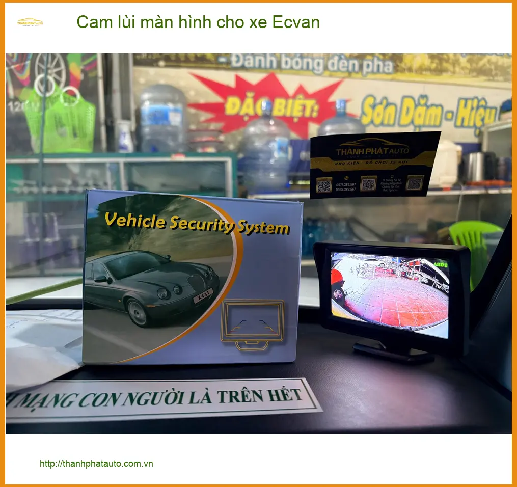 Chú Thọ lắp cam lùi màn hình cho xe Ecvan tại Quận 10 vì khó đậu xe ảnh thực tế 3