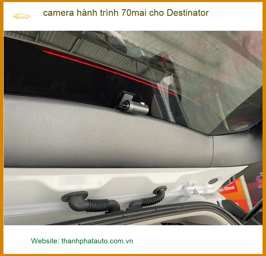 Anh Minh lắp camera hành trình 70mai cho Honda CR-V tại Quận Bình Chánh ảnh thực tế 2