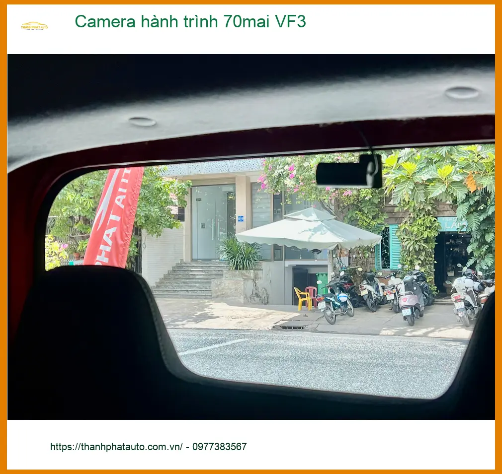 Anh Đạt gắn Camera hành trình 70mai VF3 cho Mazda 3 tại Tân Bình. ảnh thực tế 2