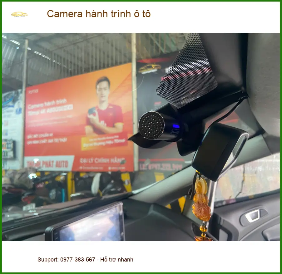 Anh Lâm lắp camera hành trình ô tô Ford Ranger tại Quận 2 giám sát hành trình