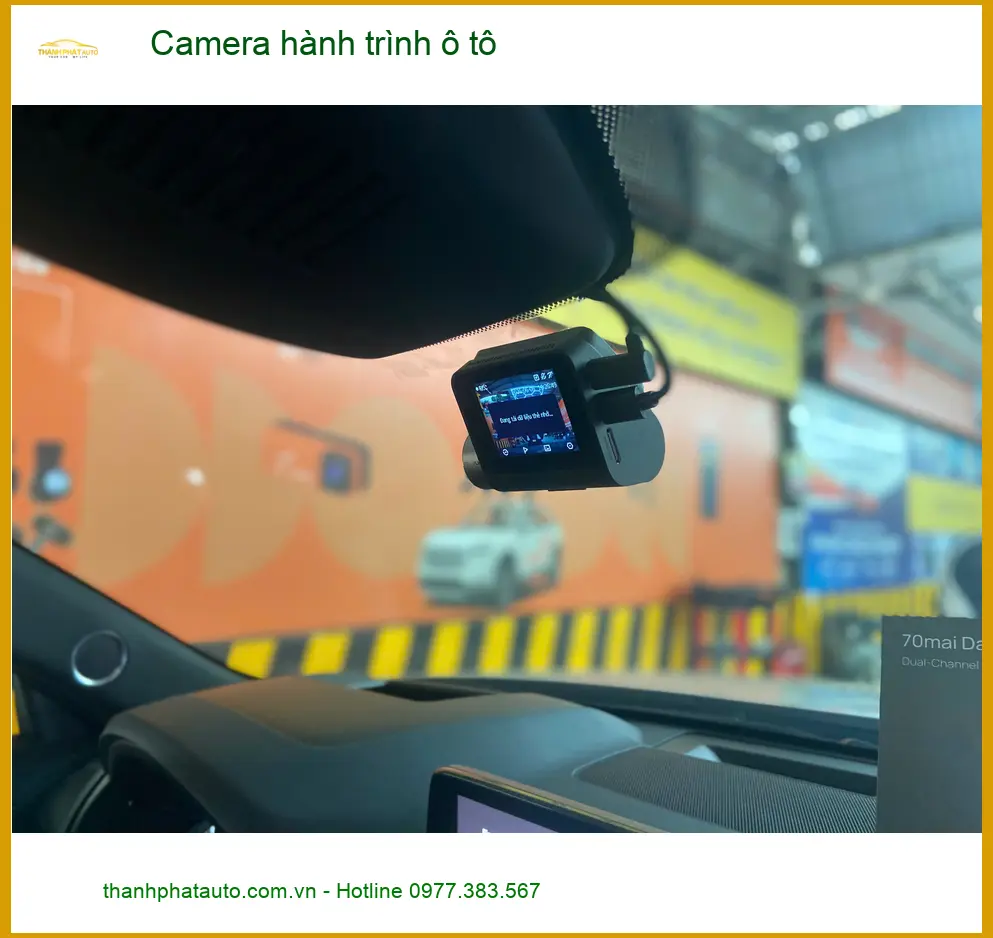 Anh Đức Tùng lắp Camera hành trình ô tô tại Quận Huyện Nhà Bè