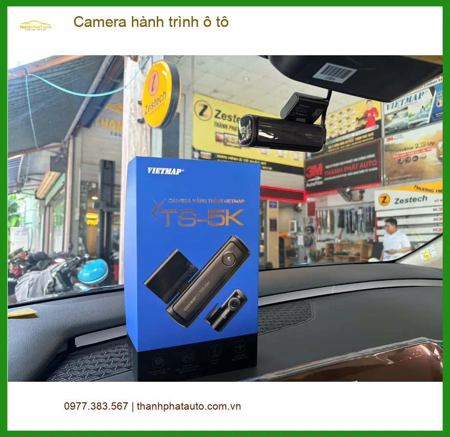 Anh Tùng lắp Camera hành trình Honda CR-V tại Thủ Đức để lái xe an toàn ảnh thực tế 4