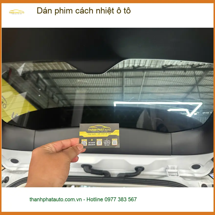 Anh Khải dán phim cách nhiệt ô tô Hyundai Accent tại Quận 8 chống nóng hiệu quả ảnh thực tế 2
