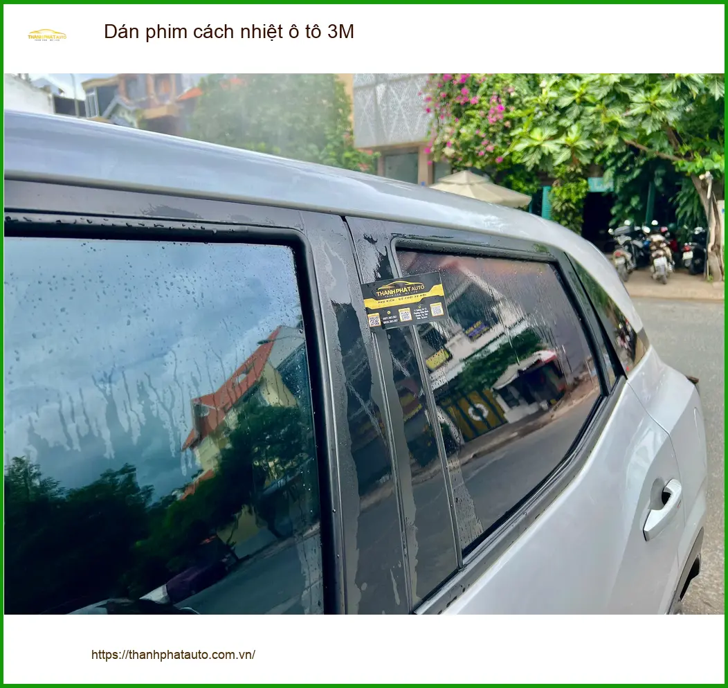 Cô Giang Hyundai Accent Dán phim cách nhiệt ô tô 3M Quận Thủ Đức để chống nóng mùa hè