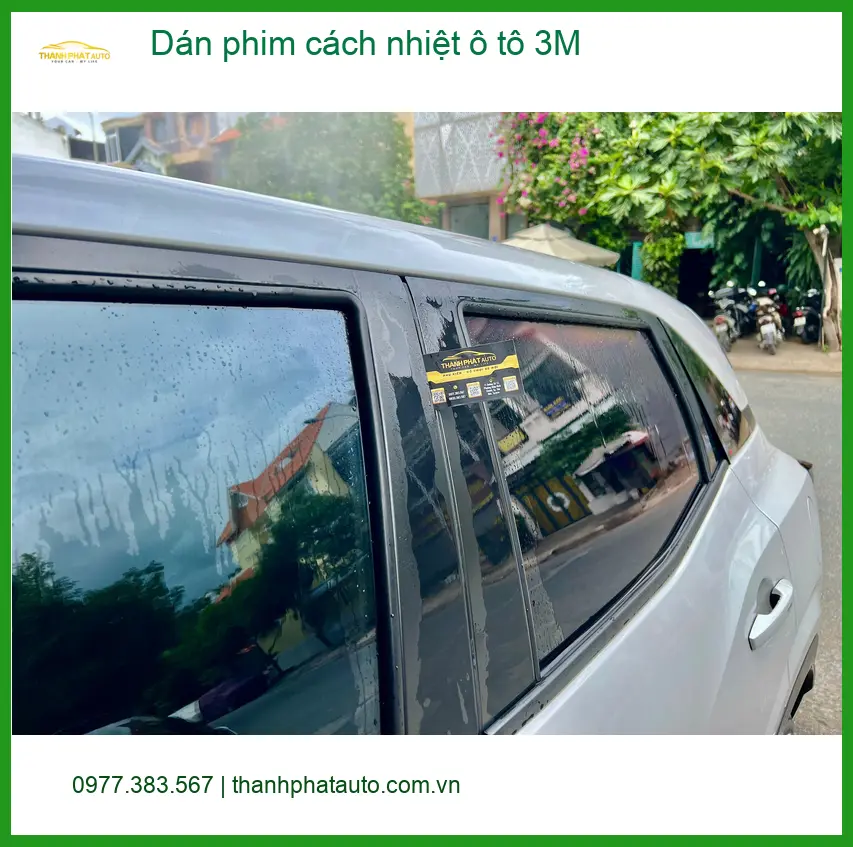 Chị Thảo dán phim cách nhiệt ô tô 3M cho Hyundai Santa Fe tại Quận 9 ảnh thực tế 2