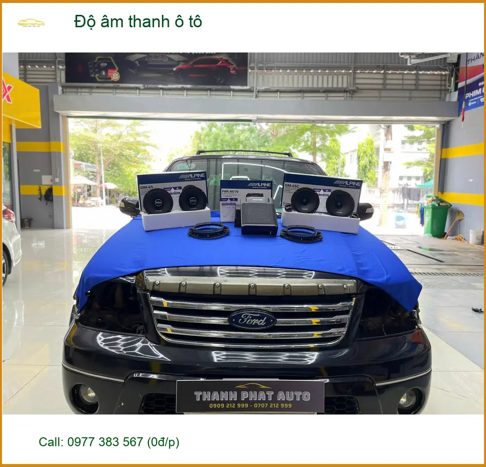 Anh Thiện độ âm thanh ô tô cho xe Mitsubishi Outlander tại Quận Tân Phú