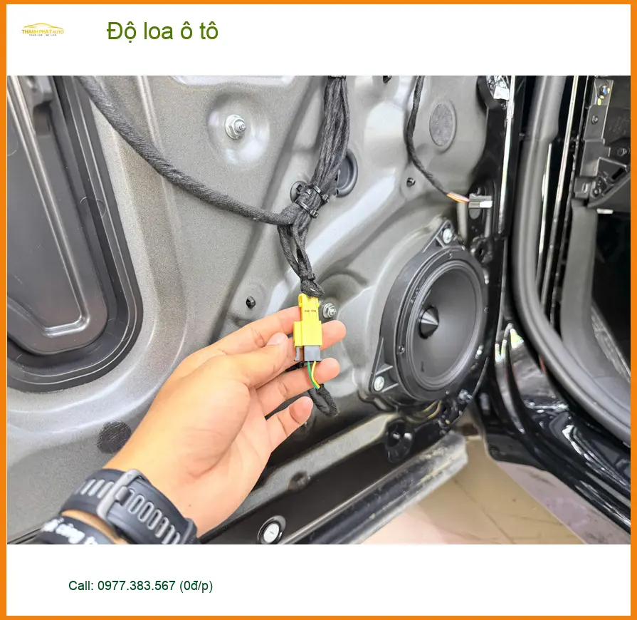 Anh Quang độ loa ô tô cho Honda CRV tại Quận Gò Vấp để trải nghiệm âm nhạc sống động hơn ảnh thực tế 3
