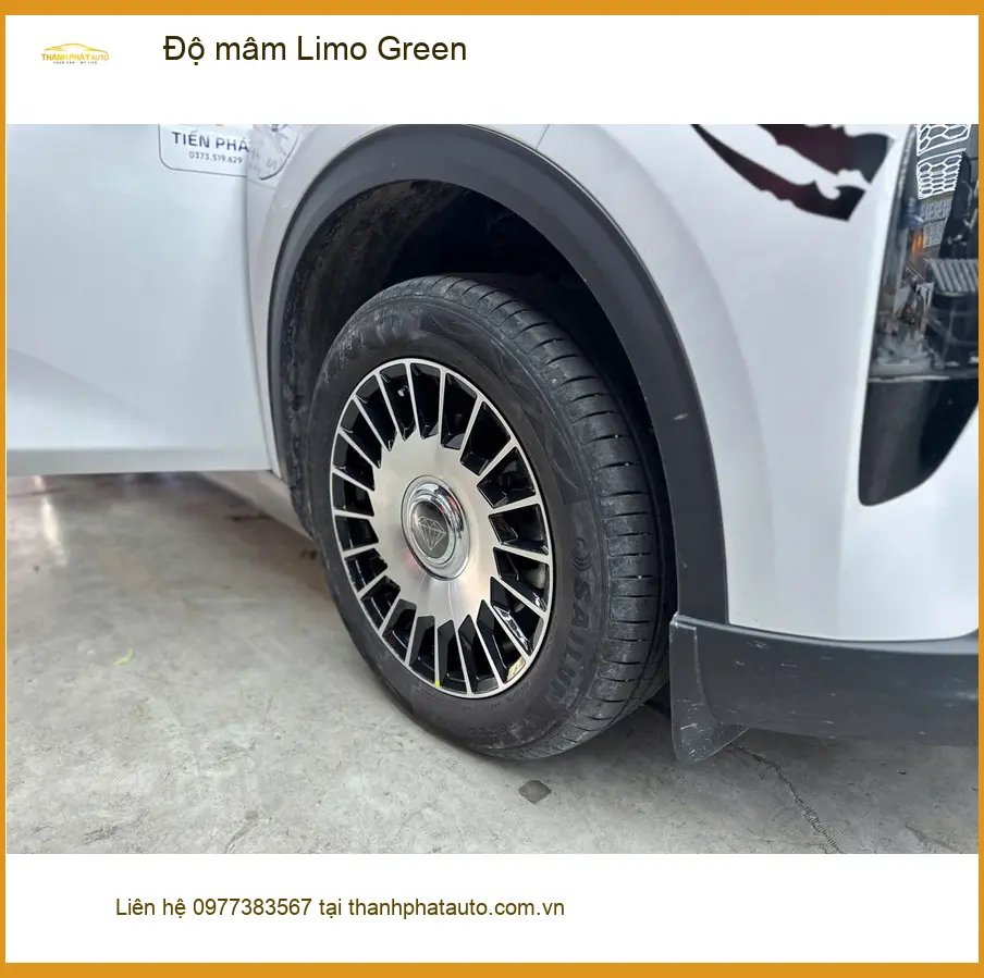 Anh Hoàng Nam độ mâm Limo Green cho Honda Civic tại Quận 12