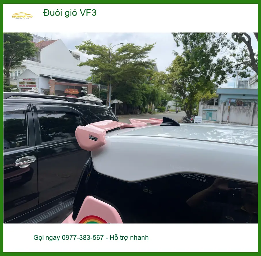 Chú Lộc lắp đuôi gió VinFast VF3 tại Nhà Bè để xe trông cứng cáp hơn