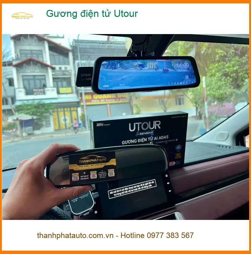Anh Khải lắp Gương điện tử Utour cho Hyundai Creta tại Quận 4 để dễ dàng lùi xe ảnh thực tế 4