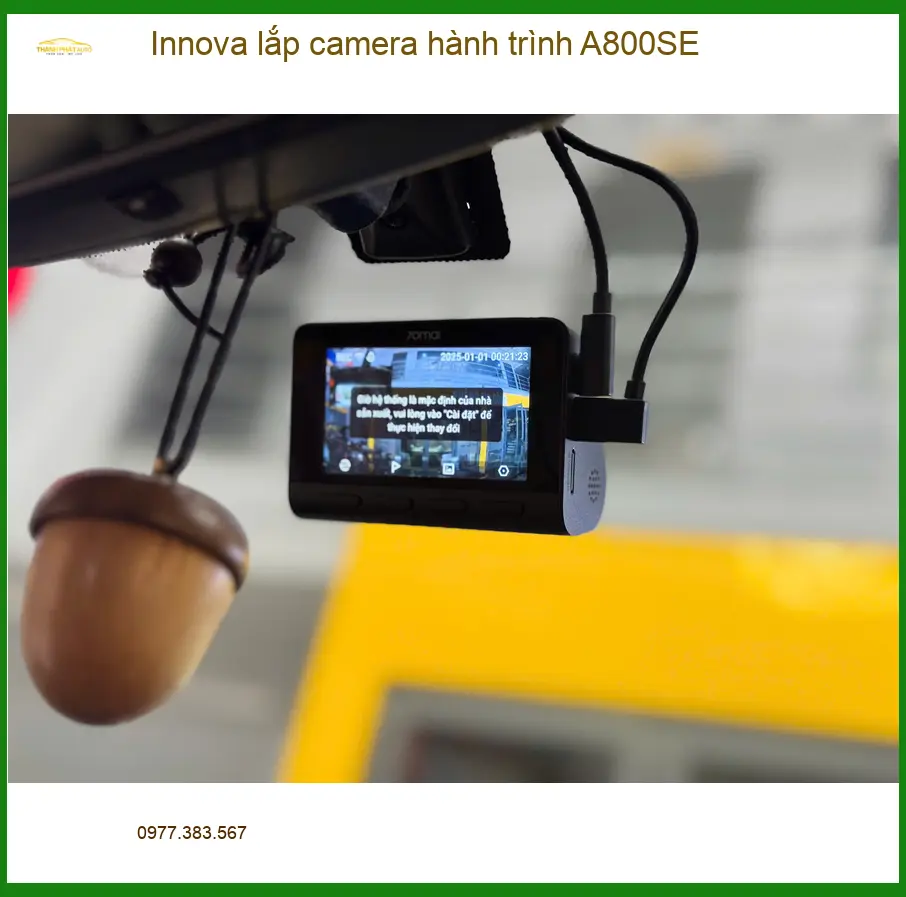 Chú Phước lắp camera hành trình A800SE cho Innova tại Quận 2 để an tâm hơn ảnh thực tế 4