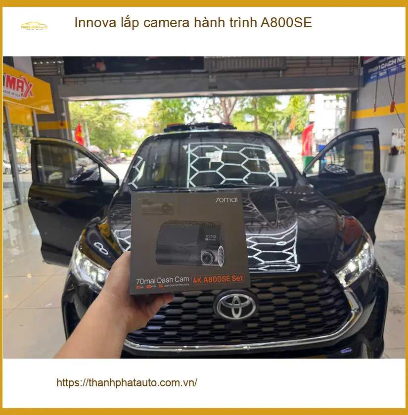 Anh Tùng lắp camera hành trình A800SE cho Innova tại Quận 9 vì lo bị phạt nguội ảnh thực tế 4