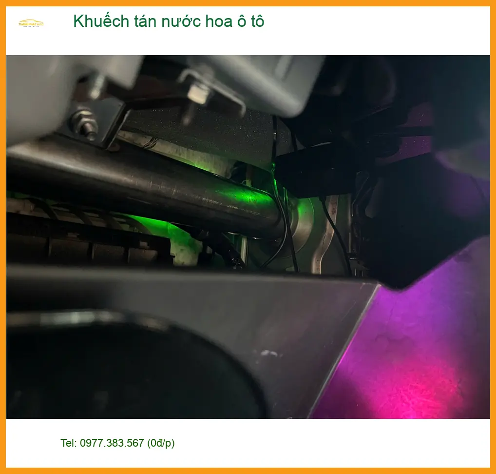 Anh Bình tìm khuếch tán nước hoa ô tô chính hãng tại Củ Chi cho xe Honda Civic