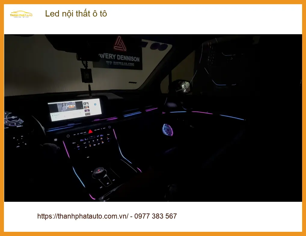 Chị Thảo My lắp Led nội thất ô tô cho Mazda 3 tại Quận 6 ảnh thực tế 2