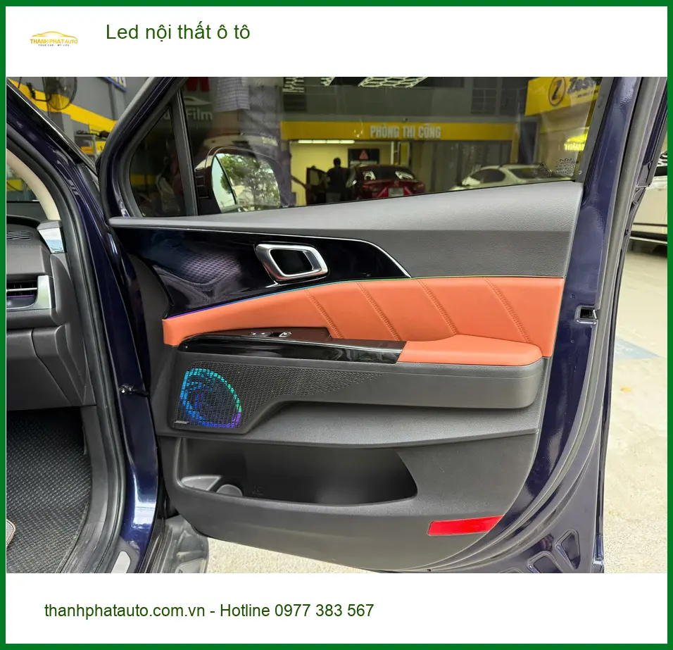 Anh Dũng lắp Led nội thất ô tô cho Hyundai Accent tại Quận Thủ Đức để tăng vẻ sang trọng