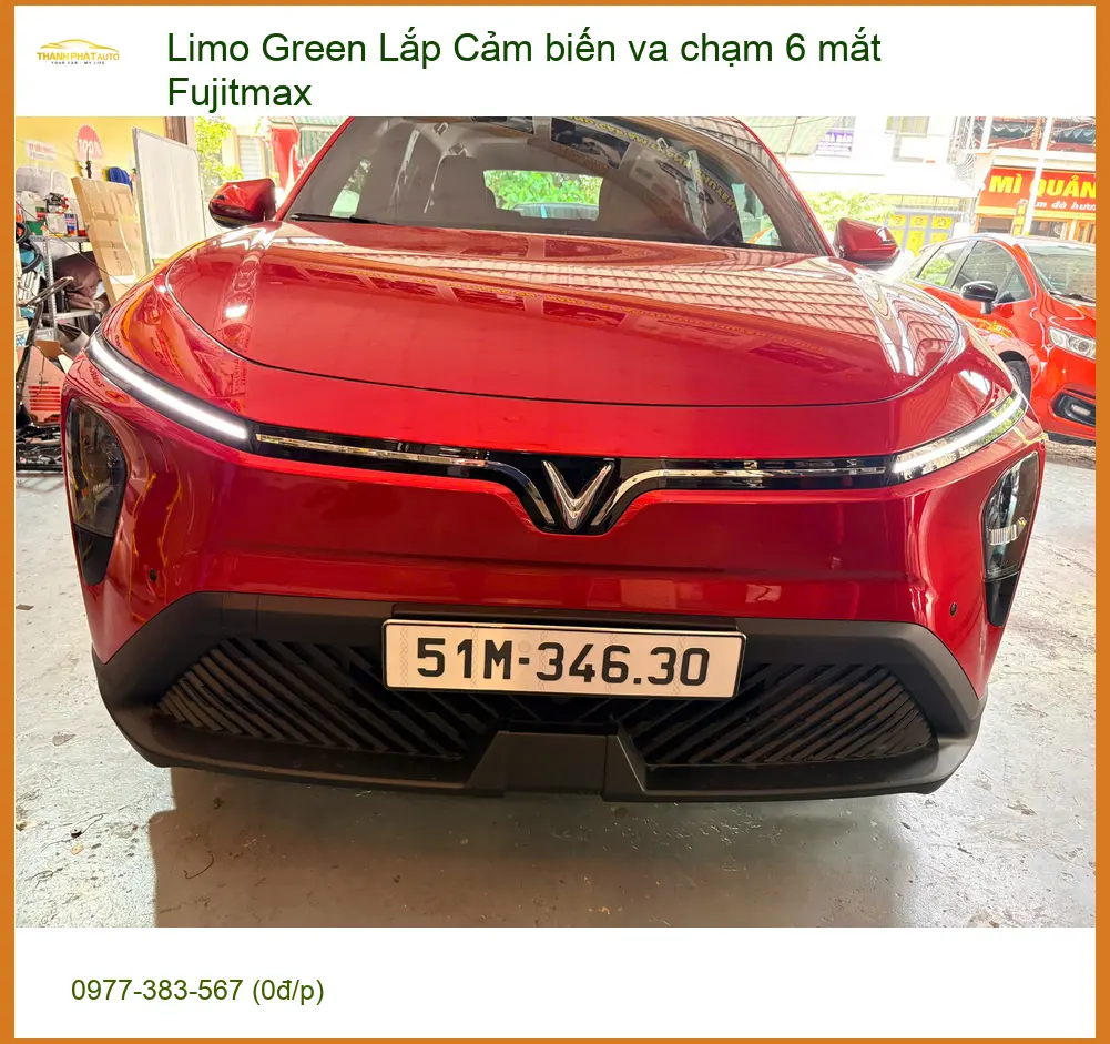 Anh Nam lắp Cảm biến va chạm 6 mắt Fujitmax cho xe Limo Green ở Phú Nhuận ảnh thực tế 2