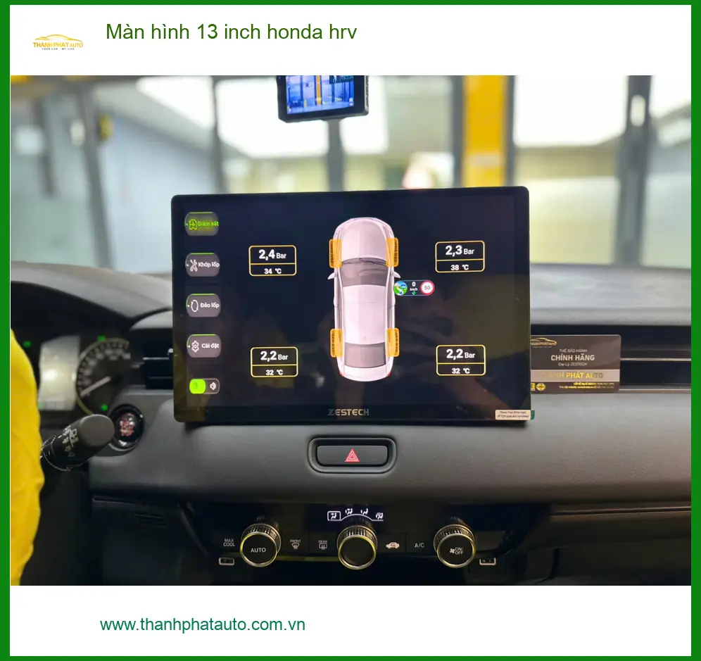 Chú Kiên lắp màn hình 13 inch cho Honda HR-V tại Bình Chánh vì màn hình zin thiếu tính năng