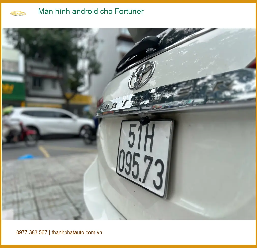 Bác Lâm lắp màn hình android cho Fortuner tại Quận Nhà Bè để nâng tầm trải nghiệm lái ảnh thực tế 5
