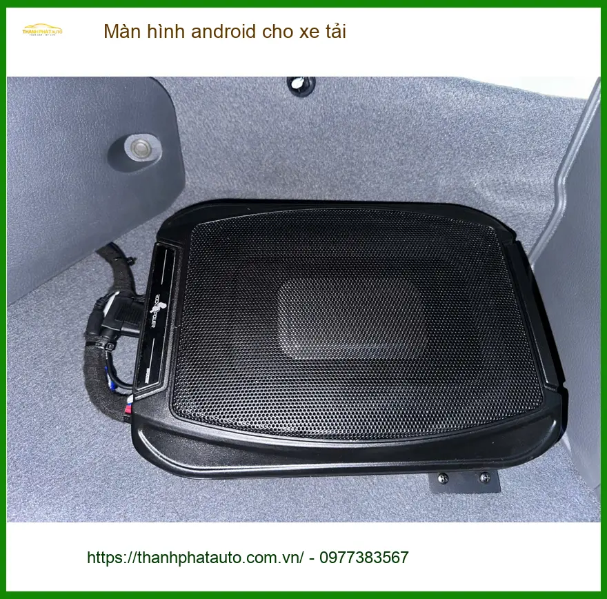 Anh Vĩnh lắp màn hình Android cho xe tải Isuzu tại Quận 9 ảnh thực tế 3