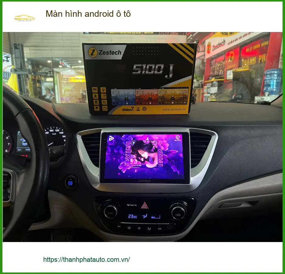 Cô Tuyết lắp màn hình android ô tô Honda CRV ở Quận 9 để giải trí.