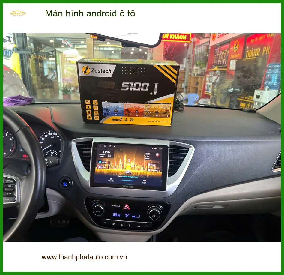 Chị Thanh gắn màn hình Android ô tô Ford Everest ở Hóc Môn vì màn zin đã quá cũ ảnh thực tế 2