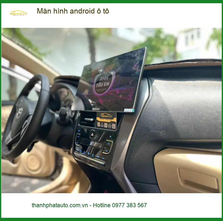 Anh Quang nâng cấp màn hình Android ô tô Hyundai Accent tại Quận 9 để xem bản đồ thuận tiện
