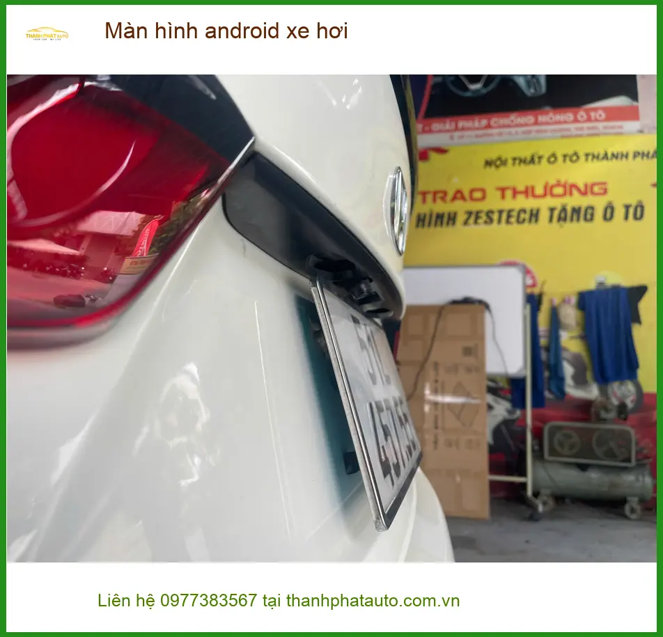 Bác Sáu lắp màn hình Android xe hơi Honda CR-V tại Quận Thủ Đức để có bản đồ ảnh thực tế 2