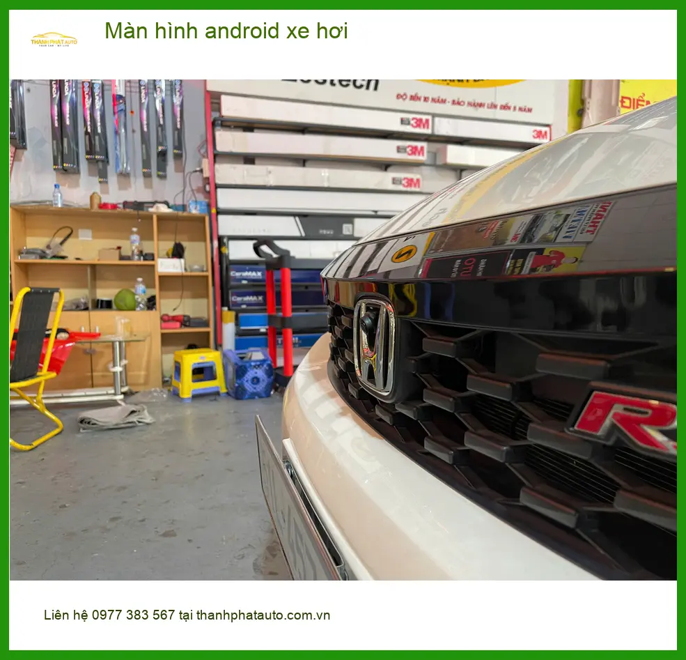 Chị Mai lắp màn hình android xe hơi cho Toyota Fortuner tại Quận 12