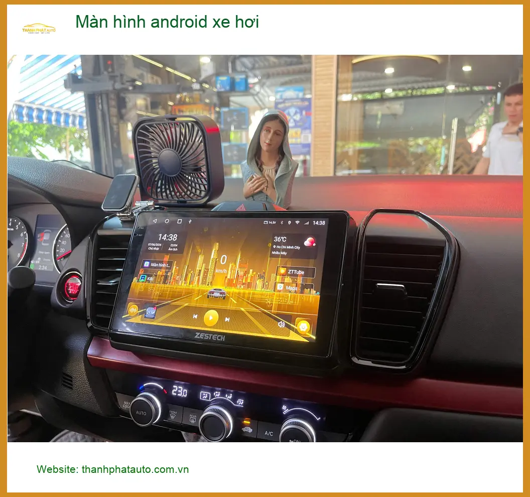 Chị Mai lắp màn hình android xe hơi cho Toyota Fortuner tại Quận 12 ảnh thực tế 2