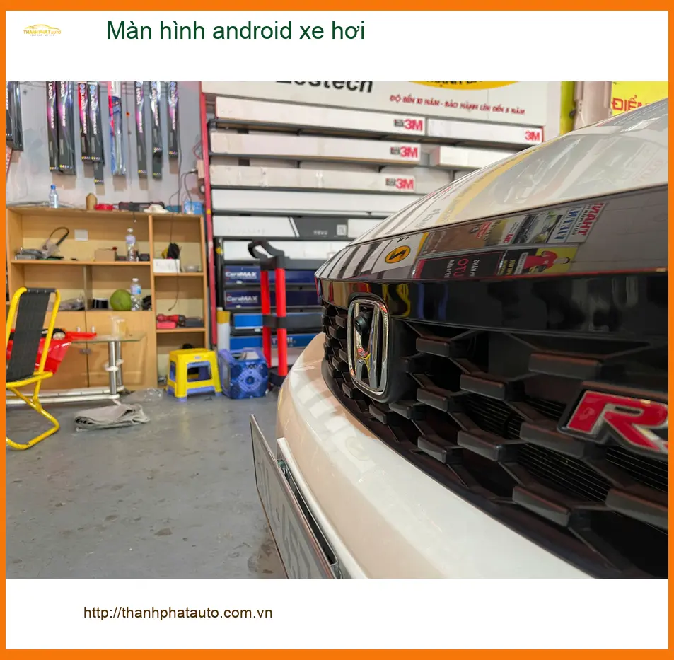 Anh Phát lắp màn hình Android cho Ford Everest tại Quận Phú Nhuận