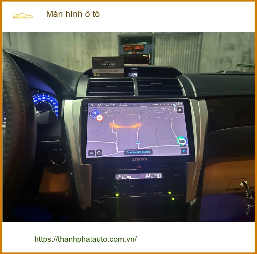 Anh Tấn nâng cấp màn hình ô tô cho Honda CRV tại Hóc Môn để trải nghiệm công nghệ mới
