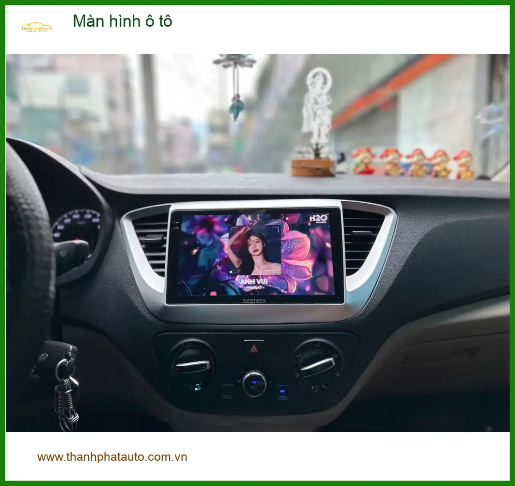 Anh Tùng nâng cấp màn hình ô tô Hyundai Accent Quận 10 vì màn zin không có định vị ảnh thực tế 2