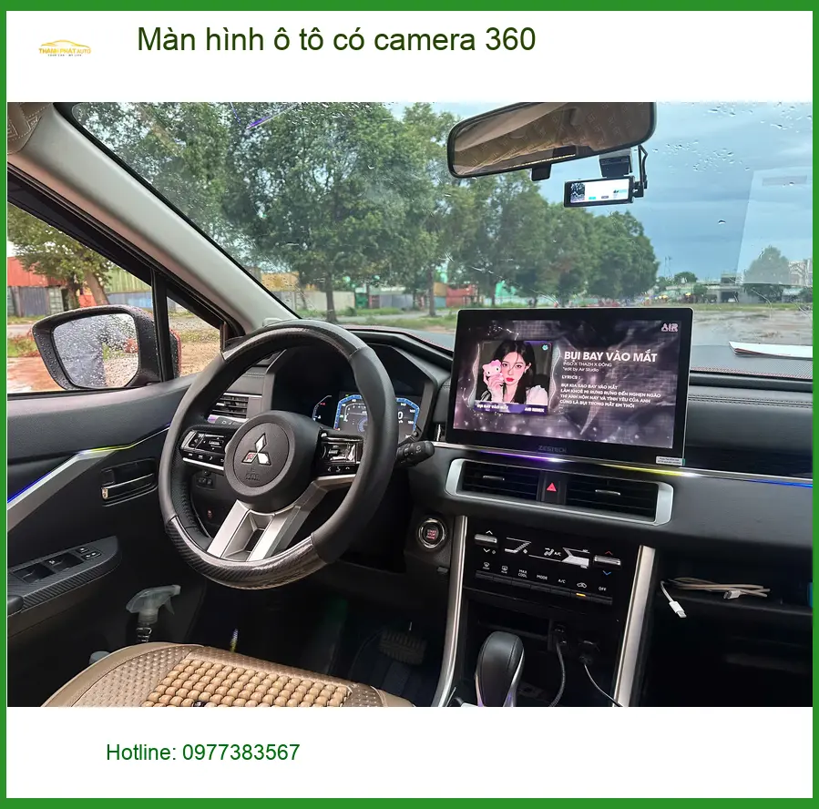 Cô Phượng lắp Màn hình ô tô có camera 360 cho Mazda 3 ở Hóc Môn.