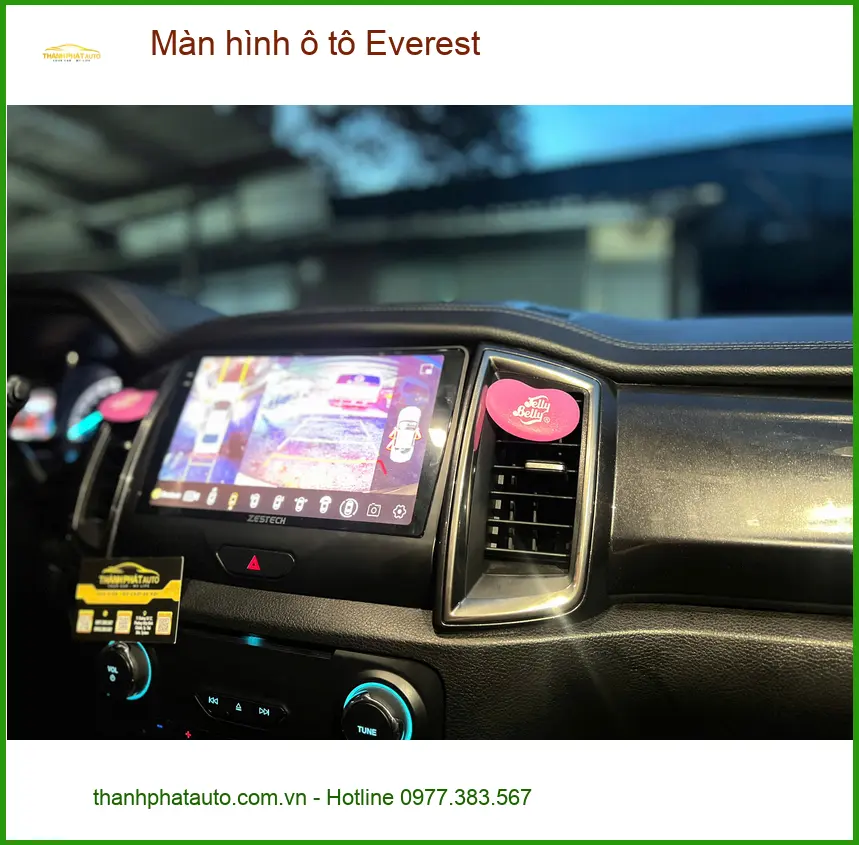 Anh Tấn lắp màn hình ô tô Ford Everest tại Quận 2 để nâng tầm trải nghiệm lái ảnh thực tế 2
