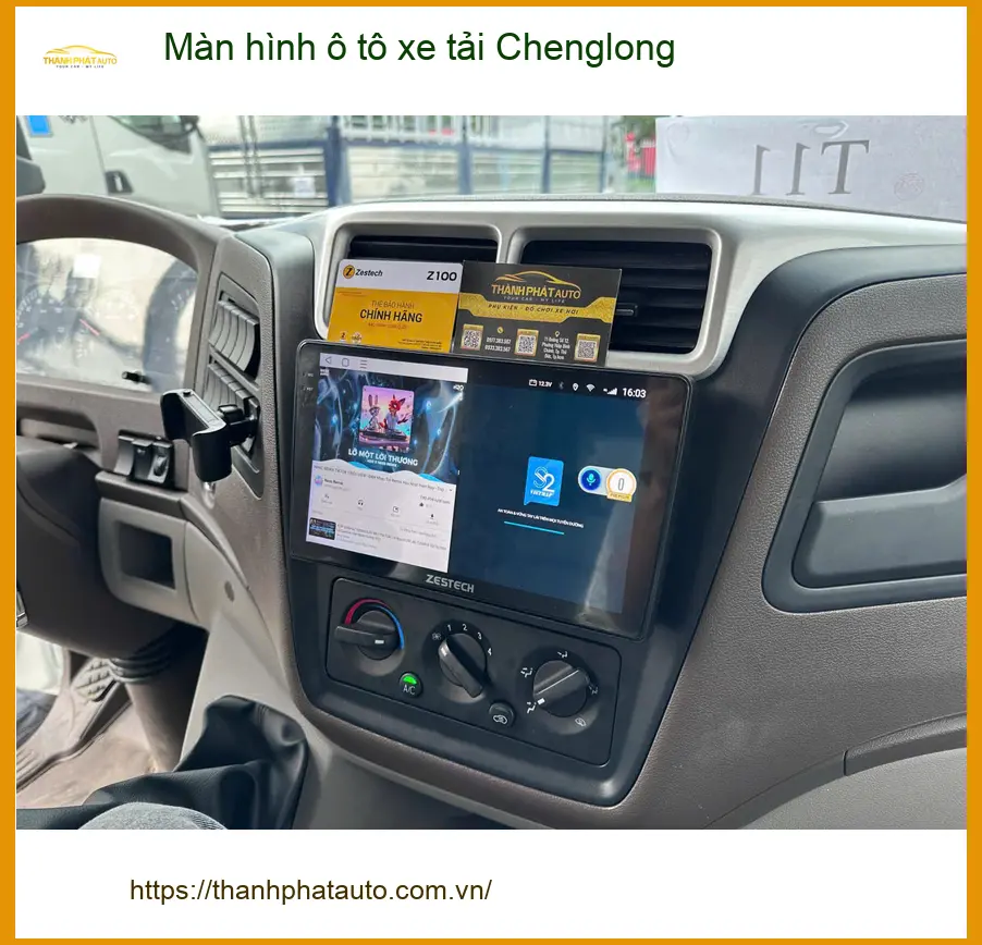Chú Phát lắp màn hình ô tô xe tải Chenglong tại Quận Thủ Đức để dễ quan sát