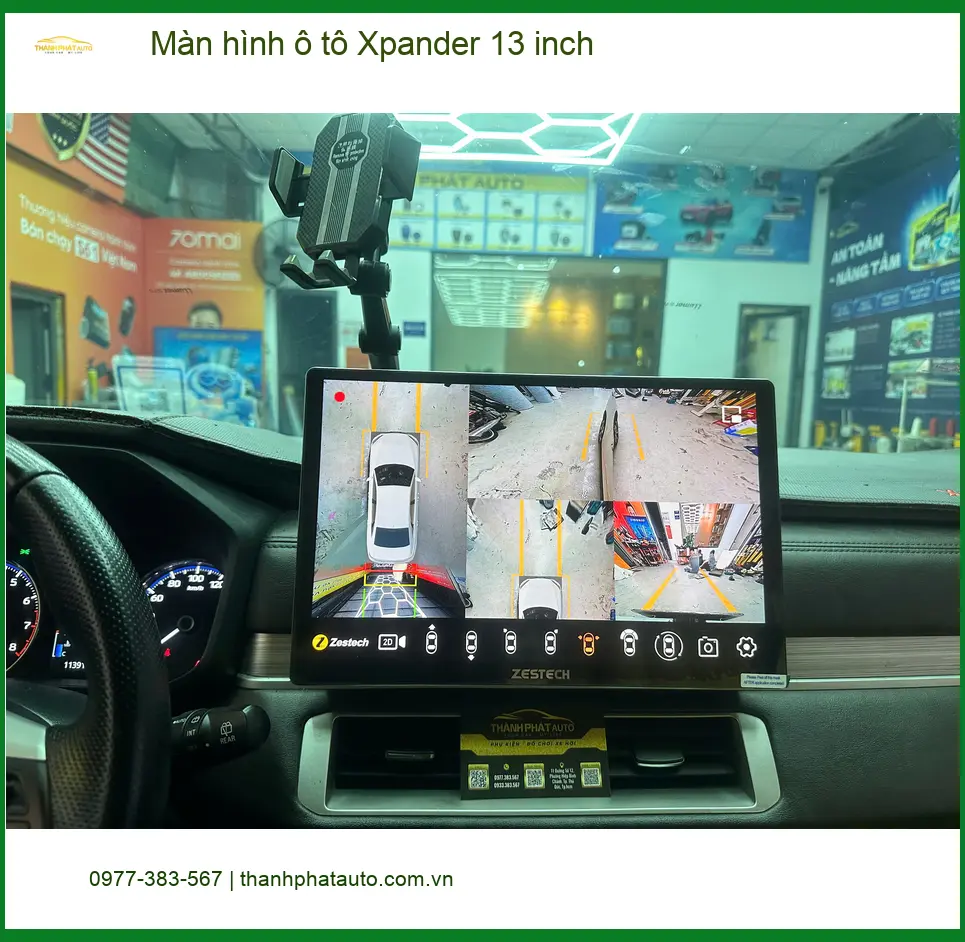 Anh Quân lắp màn hình ô tô Xpander 13 inch để nâng tầm không gian xe tại Quận 12 ảnh thực tế 2