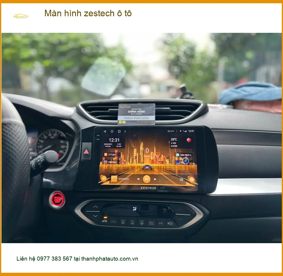 Chú Hoàng lắp màn hình Zestech ô tô cho Toyota Fortuner tại Quận 3 vì màn cũ đã lỗi thời ảnh thực tế 3