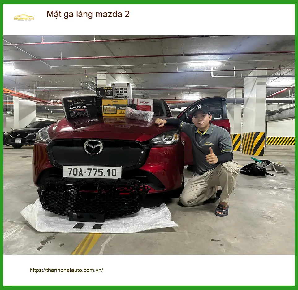 Anh Khải lắp Mặt ga lăng Mazda 2 ở Quận 3 để xe trông thể thao hơn