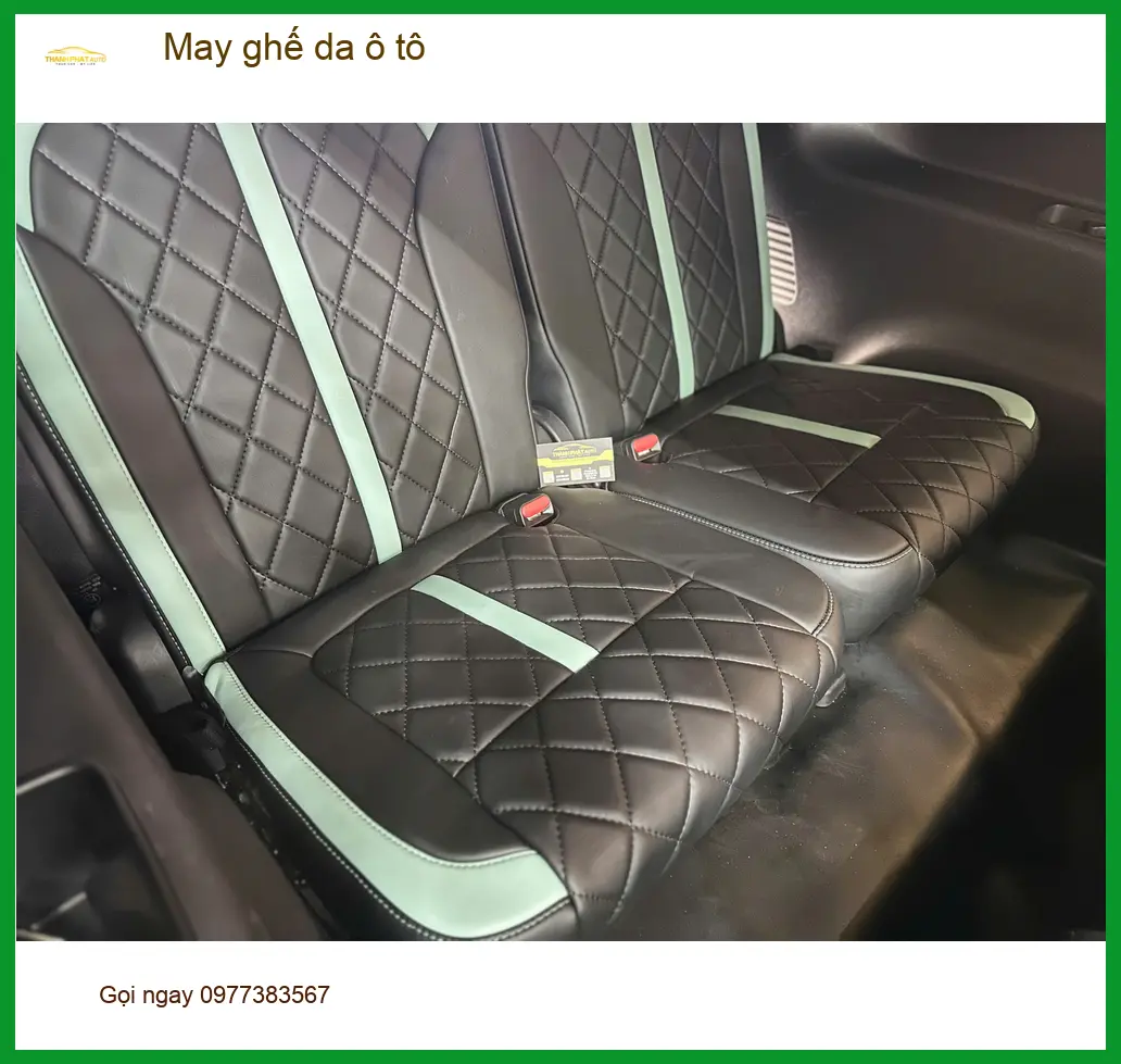 Chị Hương Giang may ghế da ô tô Mazda 3 tại Quận 4 để nội thất sang trọng hơn ảnh thực tế 2