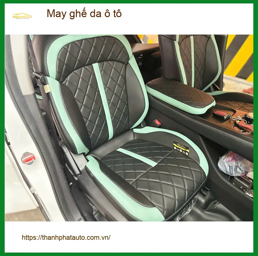 Chị Thư may ghế da ô tô Hyundai Accent tại Thủ Đức để nội thất mới mẻ ảnh thực tế 2