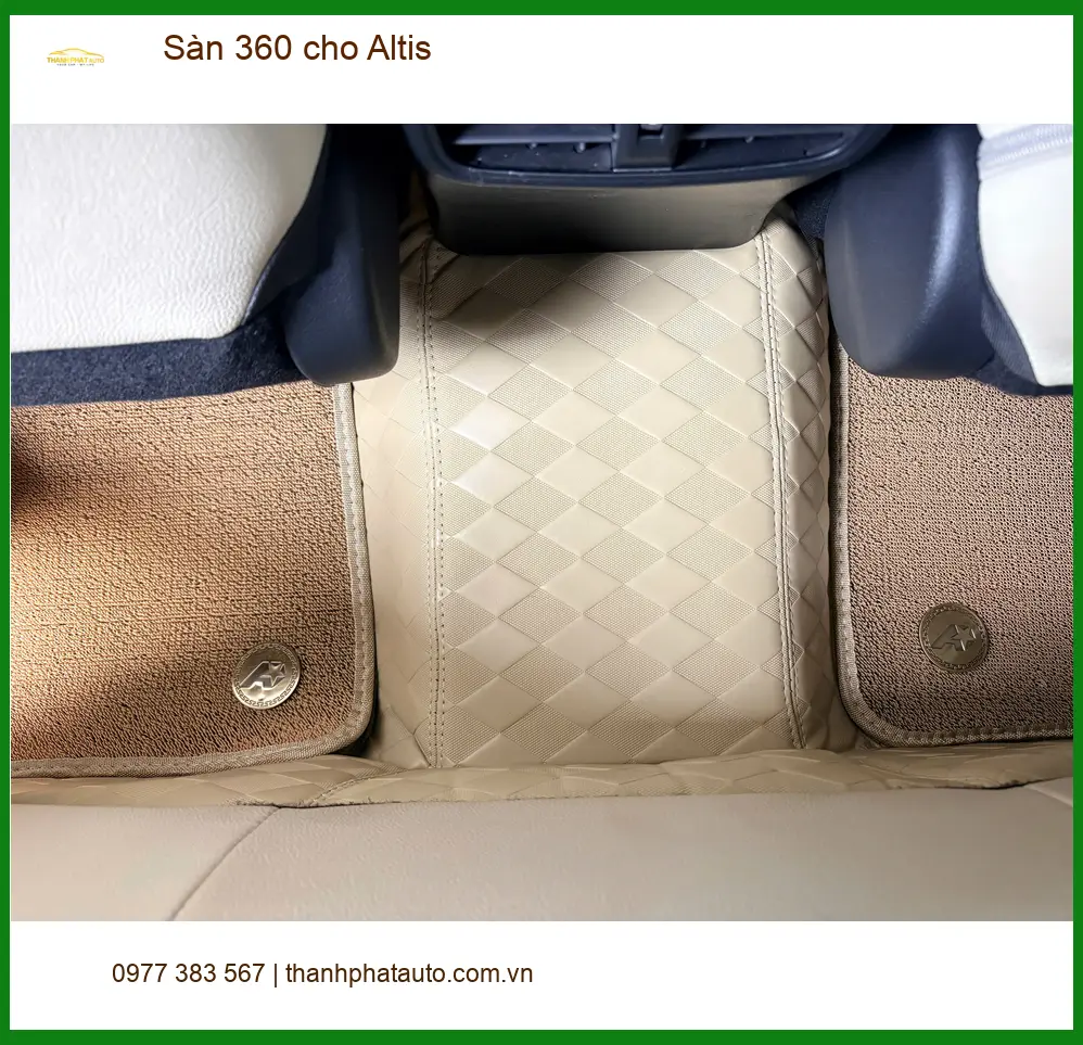 Anh Hưng lắp Sàn 360 cho Altis tại Quận Bình Tân để nội thất xe luôn sạch sẽ.