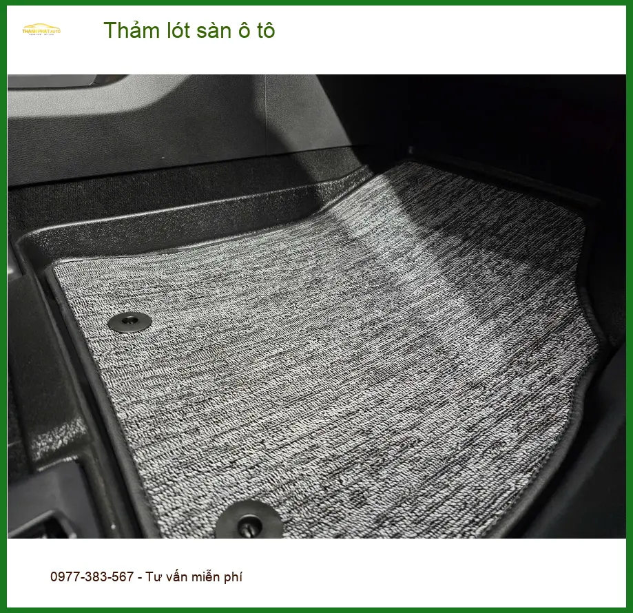 Chị Thùy thay thảm lót sàn ô tô Hyundai Accent tại Hóc Môn vì thảm cũ đã rách ảnh thực tế 5