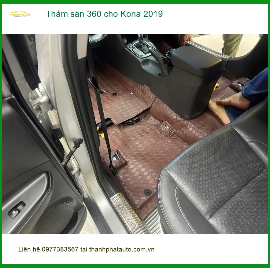 Chị Thanh lắp Thảm sàn 360 cho Kona 2019 tại Hóc Môn để giữ xe sạch sẽ ảnh thực tế 5