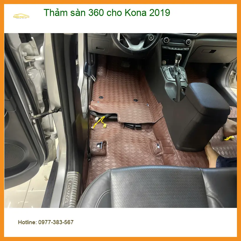 Anh Tùng lắp thảm sàn 360 cho Kona 2019 tại Nhà Bè để bảo vệ sàn xe khỏi bùn đất ảnh thực tế 3
