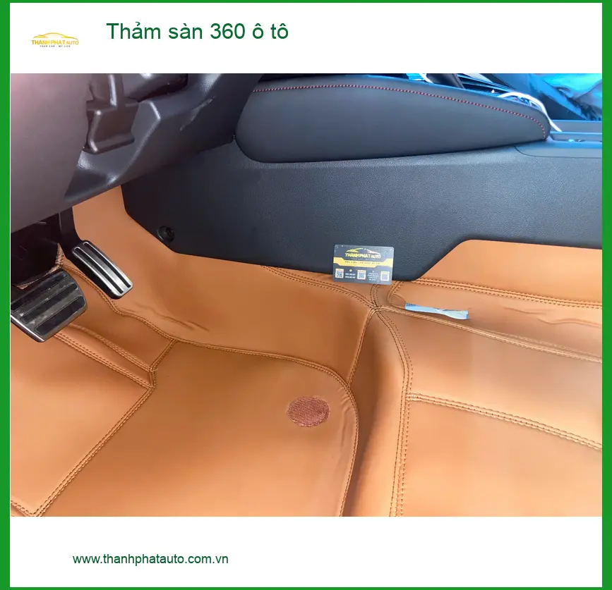 Anh Quân lắp thảm sàn 360 ô tô cho Ford Everest tại Quận 6 bảo vệ xe ảnh thực tế 4